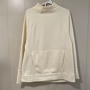 Fabletics Cream Funnel Neck Fleece Pullover Sweatshirt Women’s Medium